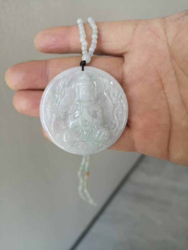 古玩玉器翡翠觀音項(xiàng)鏈拍賣,當(dāng)前價(jià)格980元
