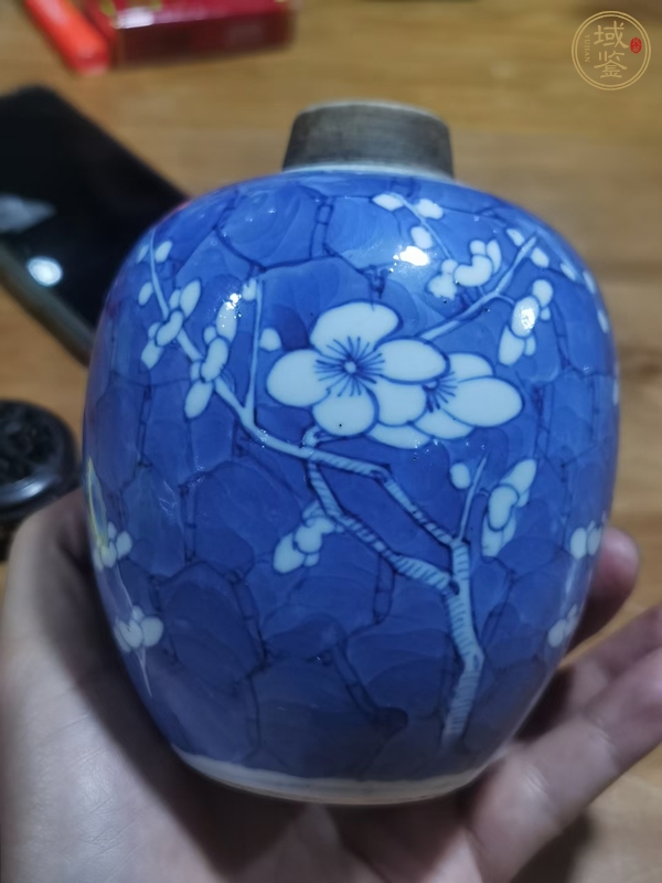 古玩陶瓷青花冰梅紋罐真品鑒賞圖