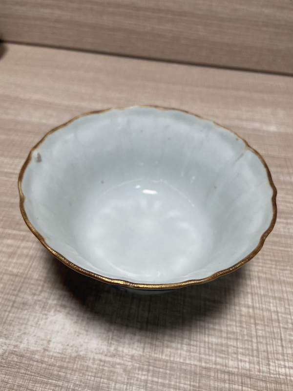古玩陶瓷清乾隆—青花亭臺樓閣山水紋精品葵口碗拍賣,當前價格3588元