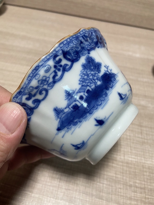 古玩陶瓷清乾隆—青花亭臺樓閣山水紋精品葵口碗拍賣,當前價格3588元