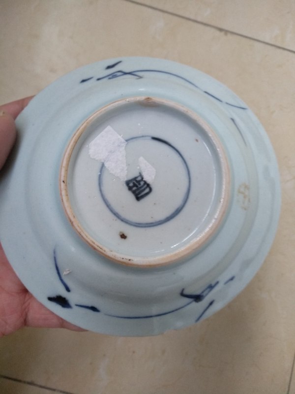 古玩陶瓷【實物保真】清.康熙.青花獅子紋折沿盤拍賣,當前價格999元