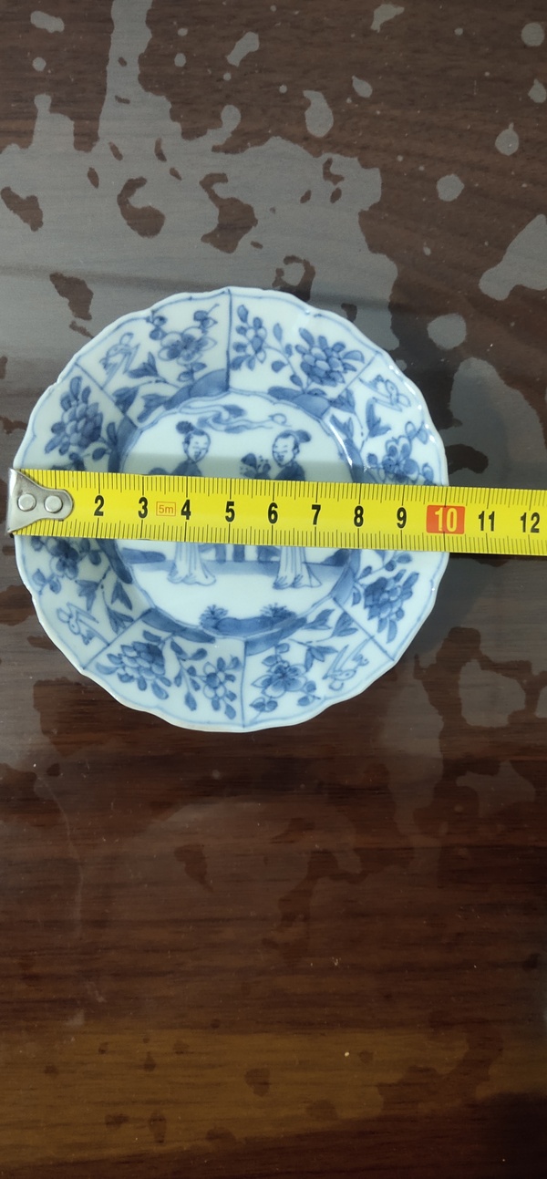 古玩陶瓷跳刀痕康熙青花二喬圖花口盤拍賣,當前價格8000元