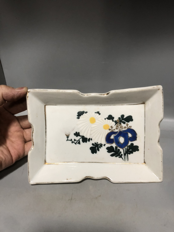 古玩陶瓷清末民初粉彩方盤(pán)拍賣(mài),當(dāng)前價(jià)格400元