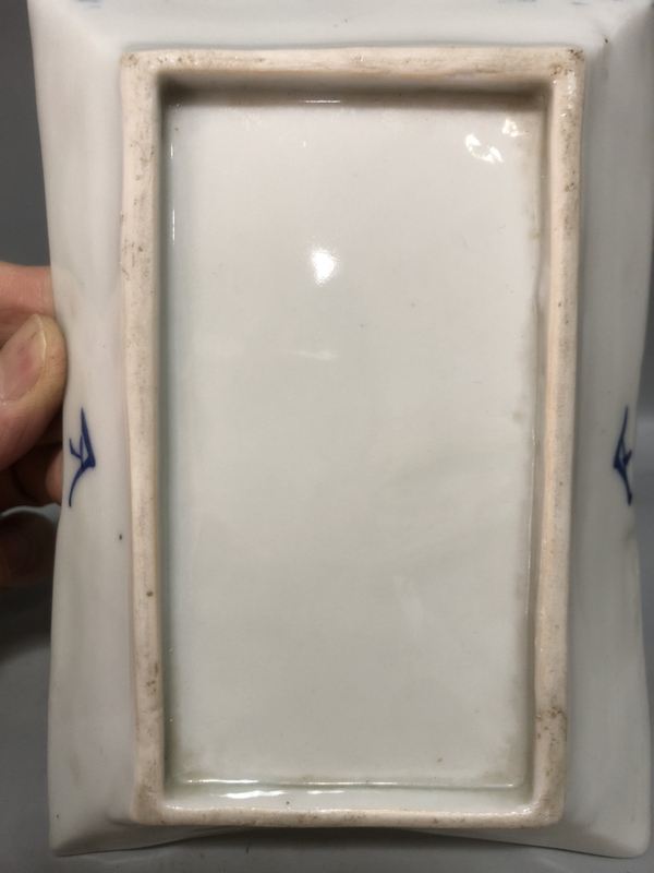 古玩陶瓷晚清意境青花方盤拍賣,當前價格520元