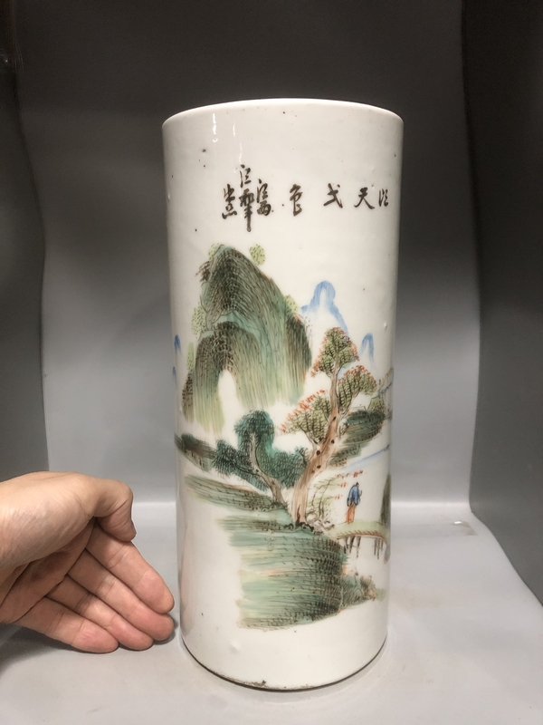 古玩陶瓷青綠山水彩山水紋帽筒拍賣(mài)，當(dāng)前價(jià)格498元