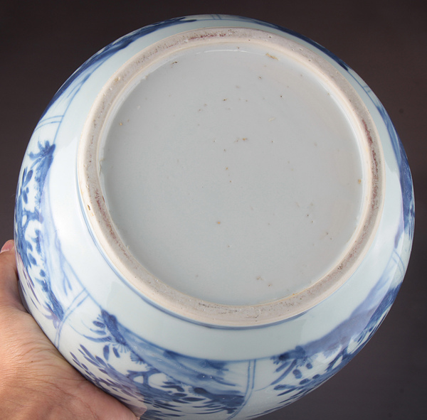古玩陶瓷【*2385】清康熙 青花上下六開光花卉紋蓋缸拍賣,當前價格25000元