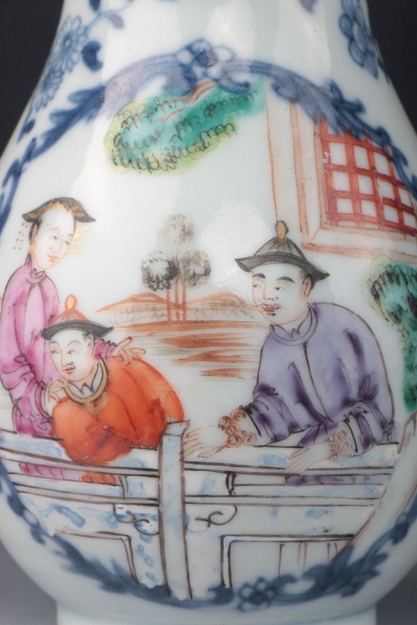 古玩陶瓷【*3709】清乾隆 青花加彩滿大人庭院人物合家歡奶壺拍賣,當(dāng)前價(jià)格4000元