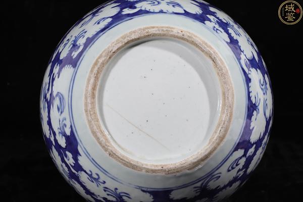 古玩陶瓷清中期青花龍紋天球瓶拍賣(mài)，當(dāng)前價(jià)格12600元