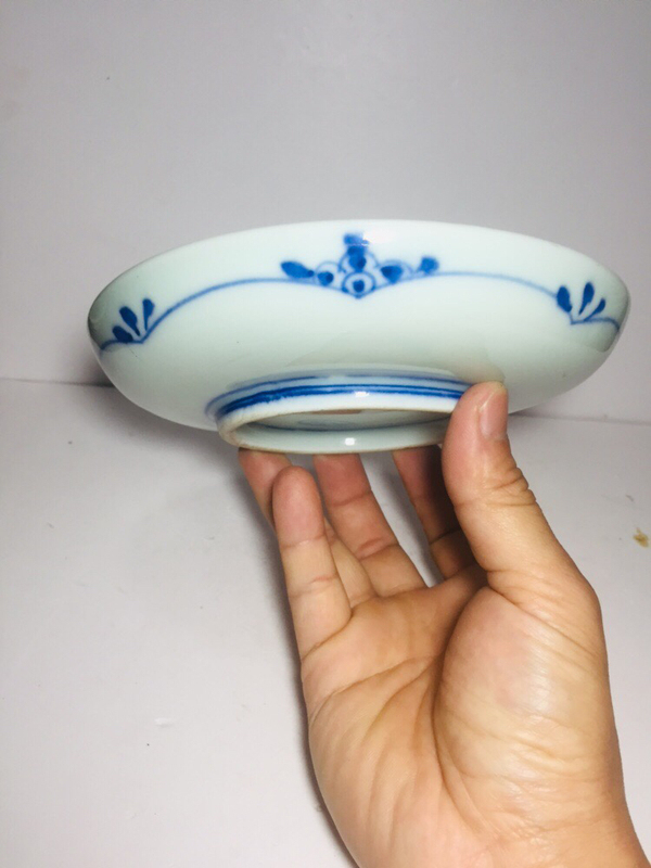 古玩陶瓷纏枝花卉紋青花盤拍賣,當前價格350元