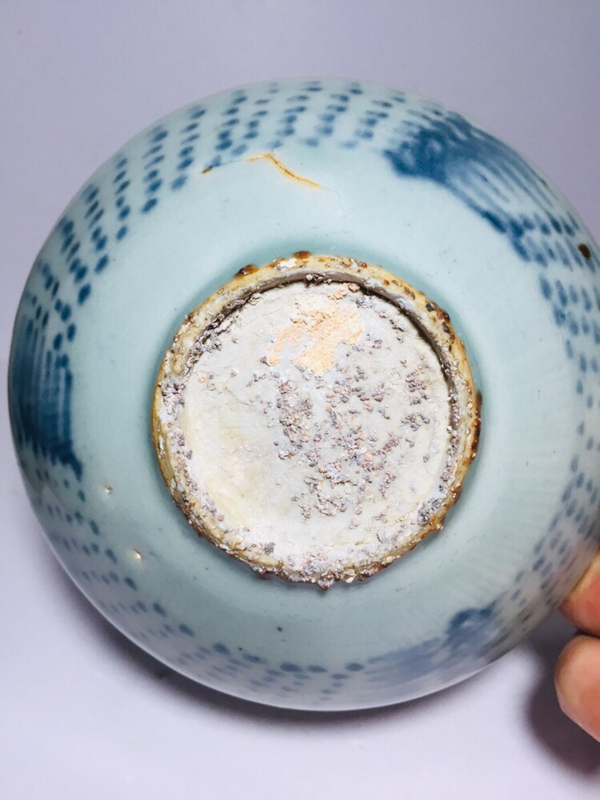 古玩陶瓷精品明代青花斗笠碗拍賣,當(dāng)前價(jià)格0元