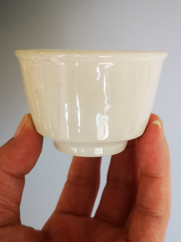 古玩陶瓷清代.白釉唇口杯(喝茶飲酒利器)拍賣,當(dāng)前價格980元