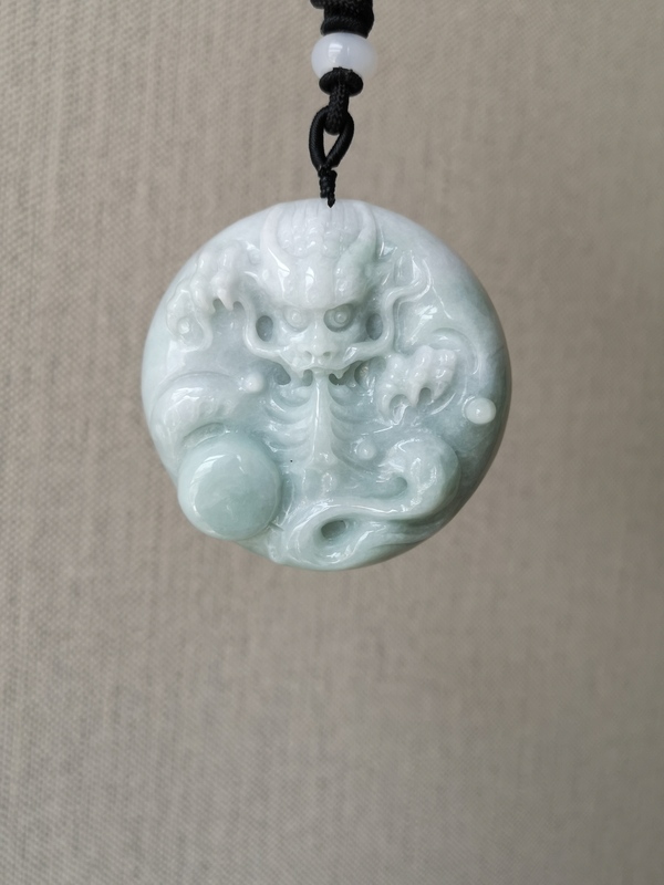 古玩玉器翡翠圓龍牌拍賣,當前價格567元