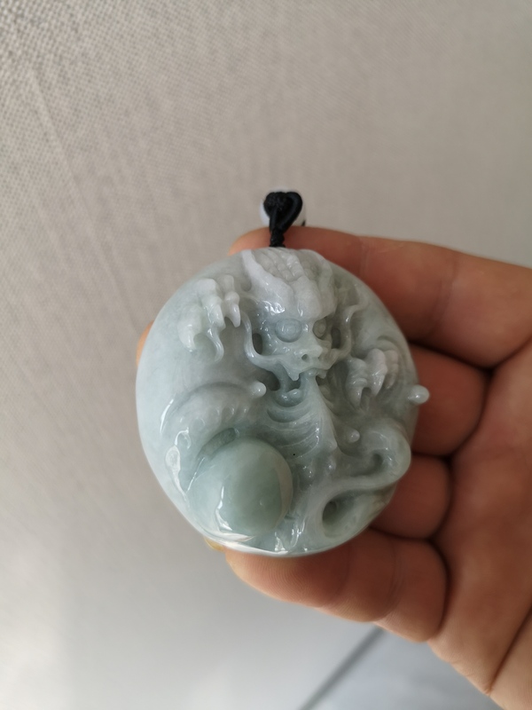 古玩玉器翡翠圓龍牌拍賣,當前價格567元