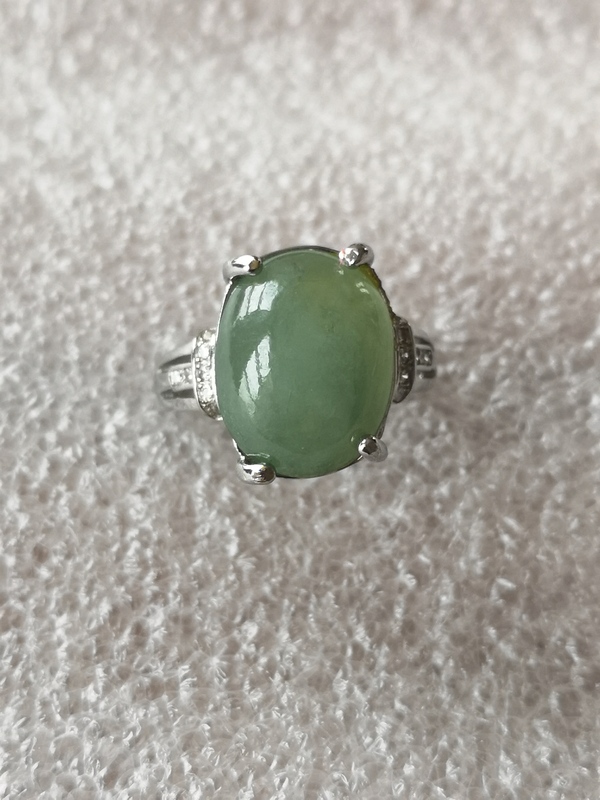 古玩玉器翡翠鑲嵌戒指拍賣,當前價格566元