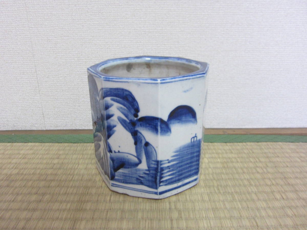 古玩陶瓷山水紋青花筆筒拍賣,當前價格299元