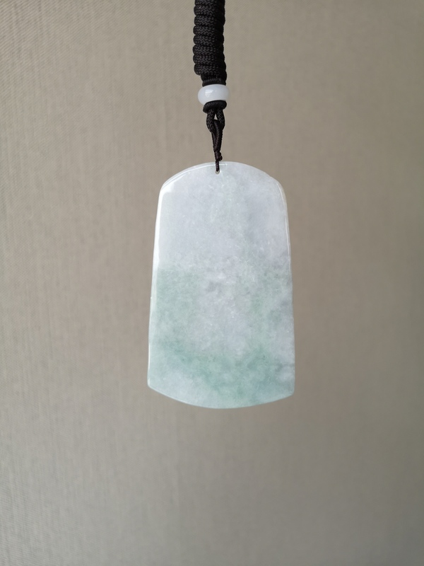 古玩玉器翡翠山水牌拍賣,當(dāng)前價(jià)格680元