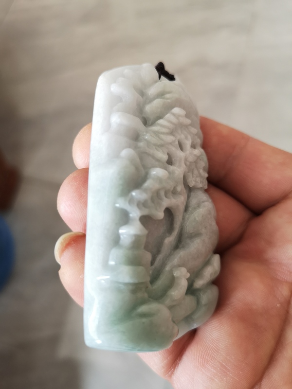 古玩玉器翡翠山水牌拍賣,當(dāng)前價(jià)格680元