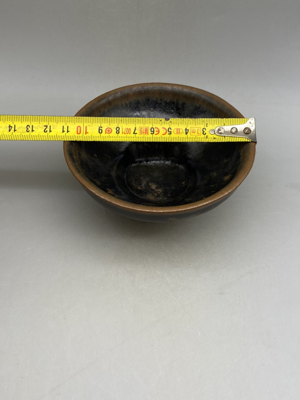 古玩陶瓷宋建窯藍毫盞拍賣,當(dāng)前價格2800元