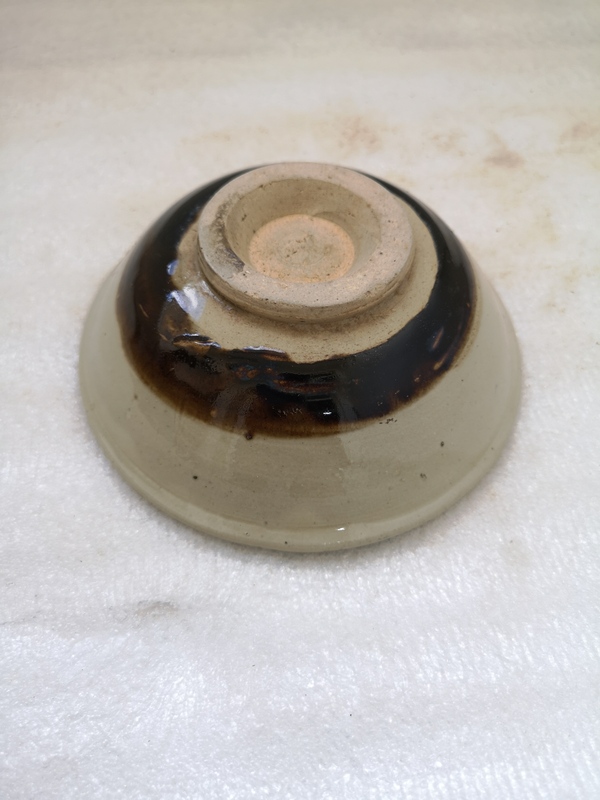 古玩陶瓷磁州窯系黑白釉碗拍賣,當前價格680元
