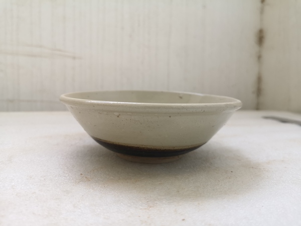 古玩陶瓷磁州窯系黑白釉碗拍賣,當前價格680元