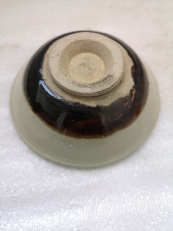 古玩陶瓷磁州窯系黑白釉碗拍賣,當前價格680元