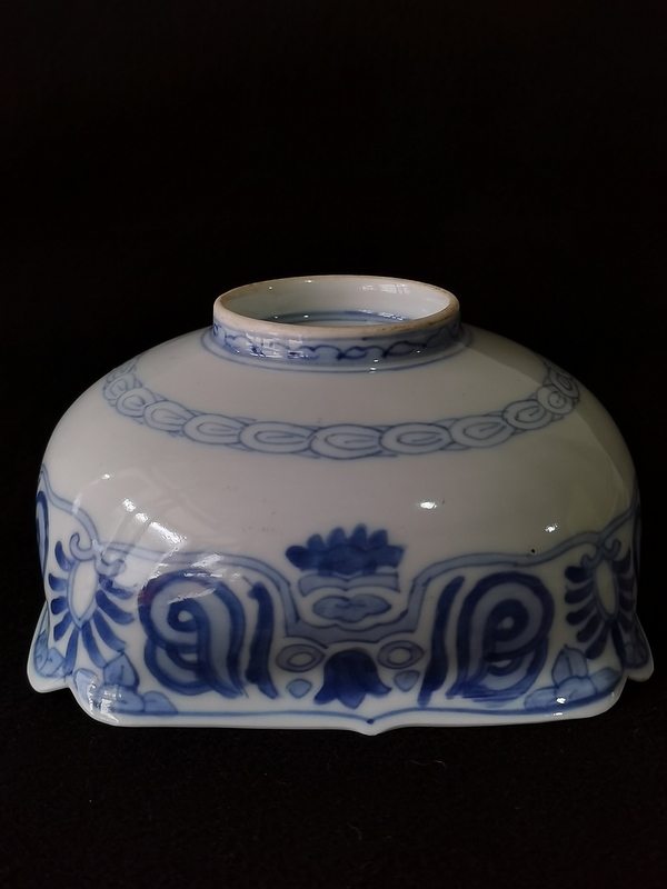 古玩陶瓷【五良大甫】晚清民國 四方窩角青花碗拍賣,當前價格1290元