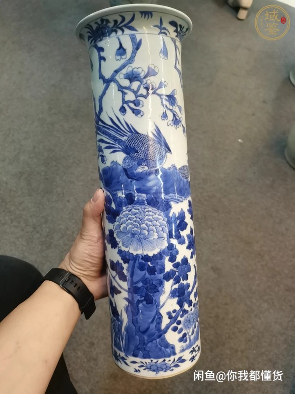 古玩陶瓷康熙年制四字雙行款花鳥紋青花花插真品鑒賞圖