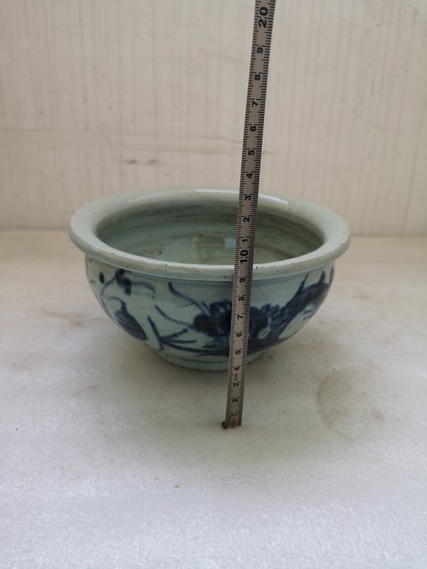 古玩陶瓷清中期青花趕珠龍紋香爐拍賣,當前價格2200元