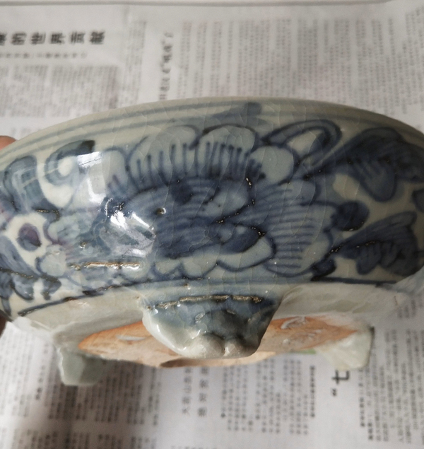 古玩陶瓷青花花卉紋三足洗式爐拍賣,當(dāng)前價(jià)格23000元