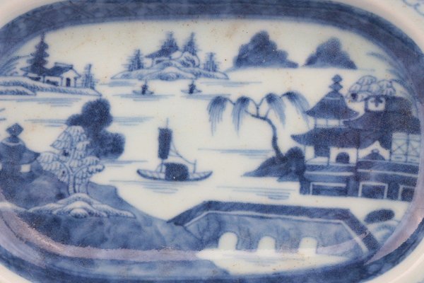 古玩陶瓷【4398】清中期 青花山水樓閣紋長方盤拍賣,當前價格1580元