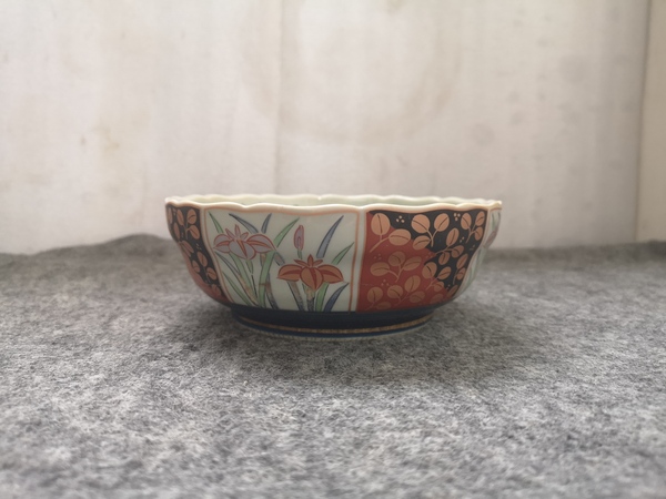 古玩陶瓷青花加彩花卉紋碗拍賣,當(dāng)前價(jià)格130元