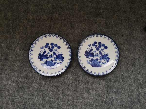 古玩陶瓷荻窯款嬰戲紋青花盤拍賣,當前價格168元