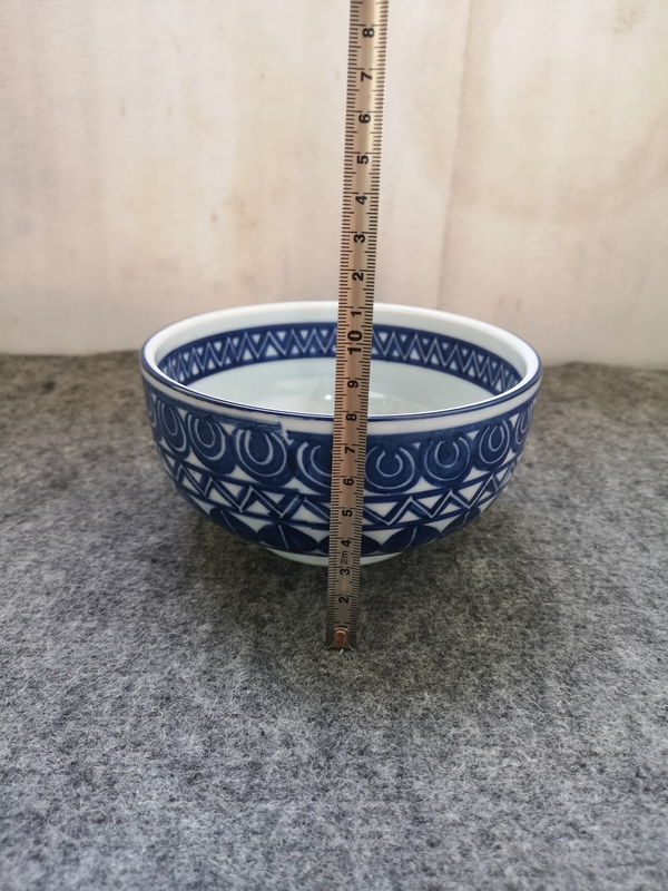 古玩陶瓷三峰款青花碗拍賣,當前價格198元