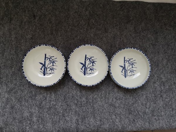 古玩陶瓷青花竹紋疊盒拍賣,當前價格168元
