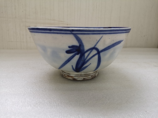 古玩陶瓷磁州窯靑花花卉紋碗拍賣,當前價格550元