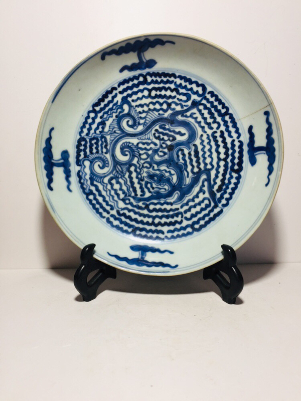 古玩陶瓷(已保真帶證書)乾隆青花夔龍紋盤拍賣,當(dāng)前價(jià)格0元