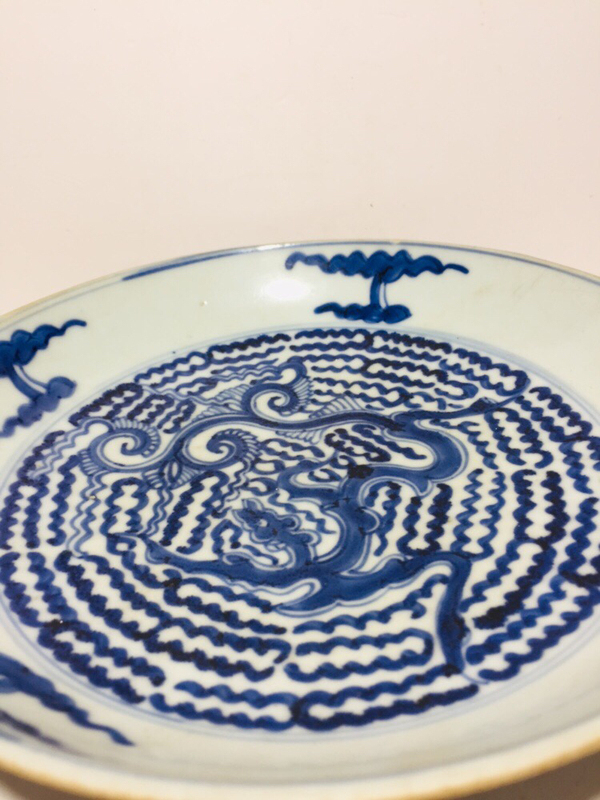 古玩陶瓷(已保真帶證書)乾隆青花夔龍紋盤拍賣,當(dāng)前價(jià)格0元