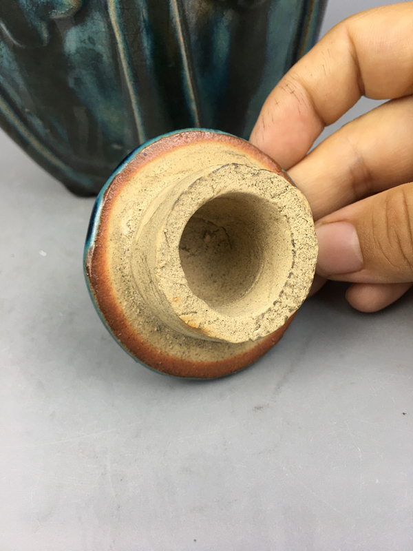 古玩陶瓷清代綠釉印花蓋罐拍賣,當前價格500元