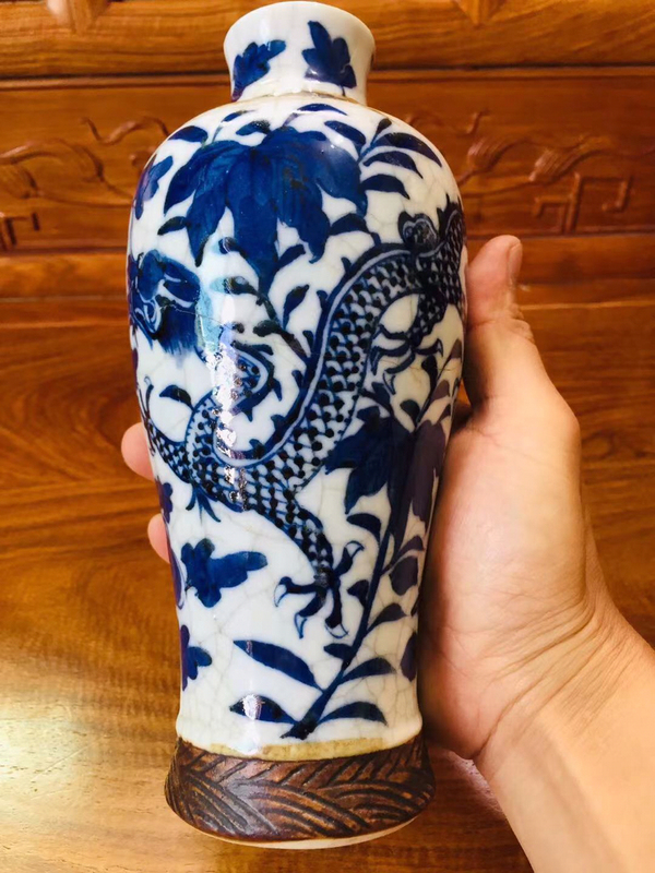 古玩陶瓷青花龍穿花紋梅瓶拍賣,當前價格1288元