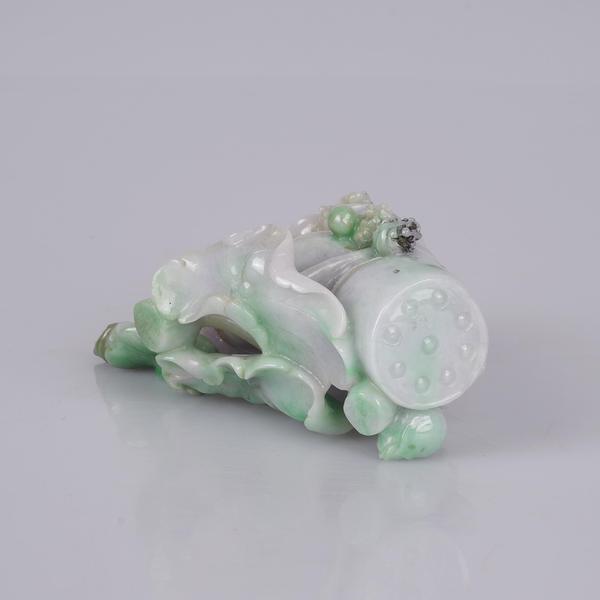 古玩玉器天然翡翠“荷塘蓮藕”大擺件拍賣,當(dāng)前價(jià)格5800元