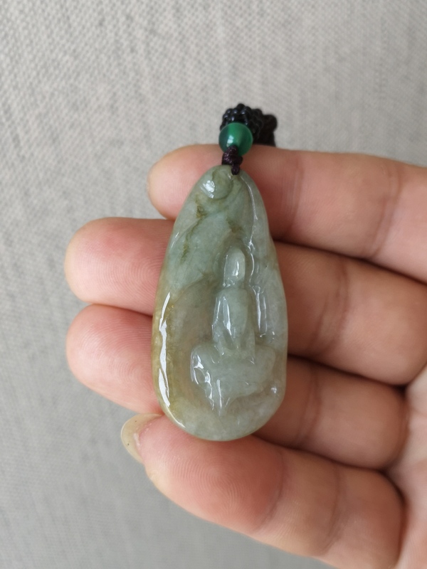 古玩玉器翡翠掛件拍賣,當前價格260元
