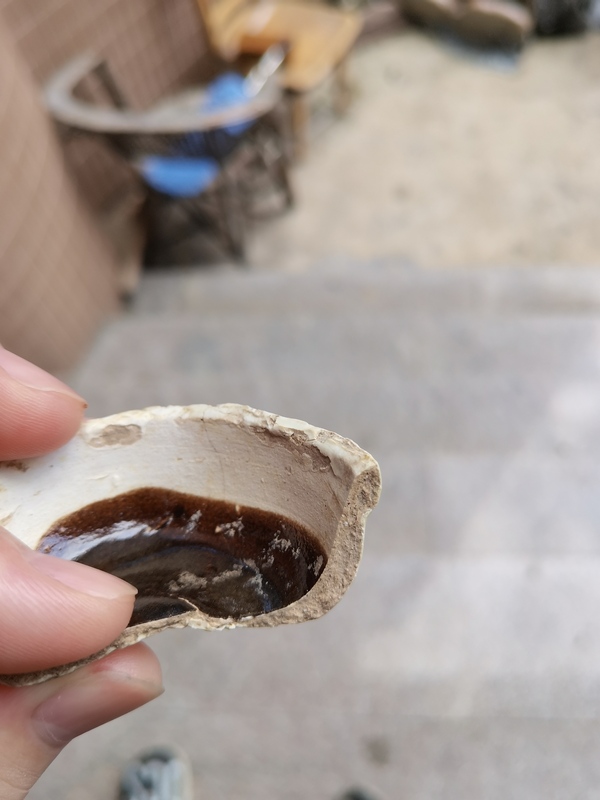 古玩陶瓷長沙窯印花白釉綠彩瓜棱粉盒標本拍賣,當前價格88元