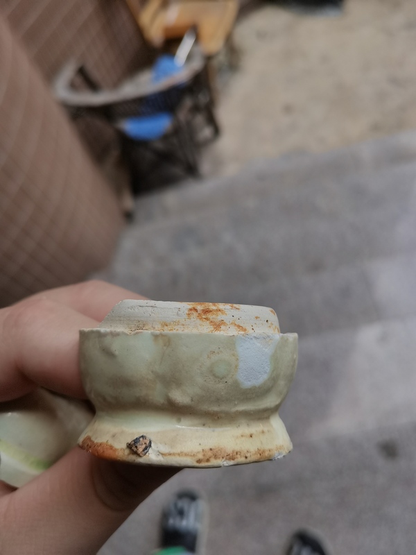 古玩陶瓷長沙窯印花白釉綠彩瓜棱粉盒標本拍賣,當前價格88元