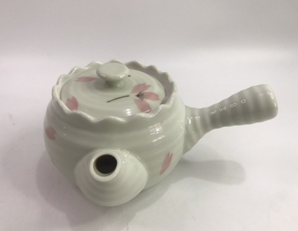 古玩陶瓷花卉紋壺拍賣,當前價格268元