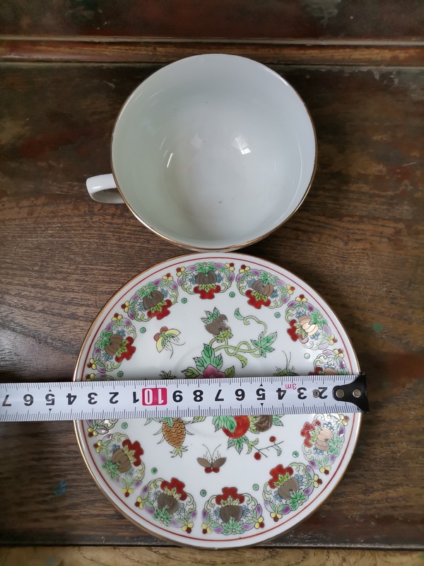 古玩陶瓷創(chuàng)匯.花果紋彩瓷茶器399拍賣,當(dāng)前價(jià)格399元