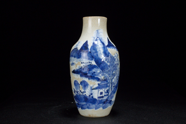 古玩轉(zhuǎn)賣清晚期 精品哥釉青花漁樵耕讀紋賞瓶拍賣,當(dāng)前價(jià)格8600元