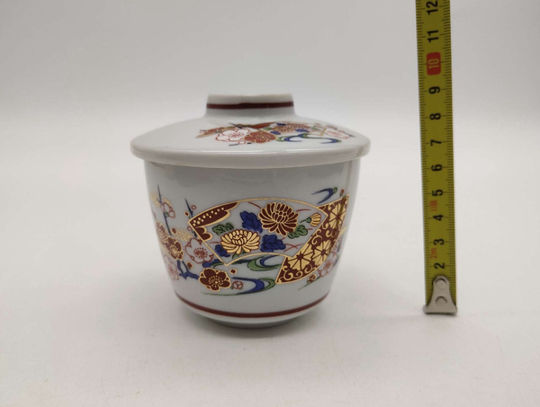 古玩陶瓷花卉紋彩繪描金蓋罐拍賣,當前價格220元