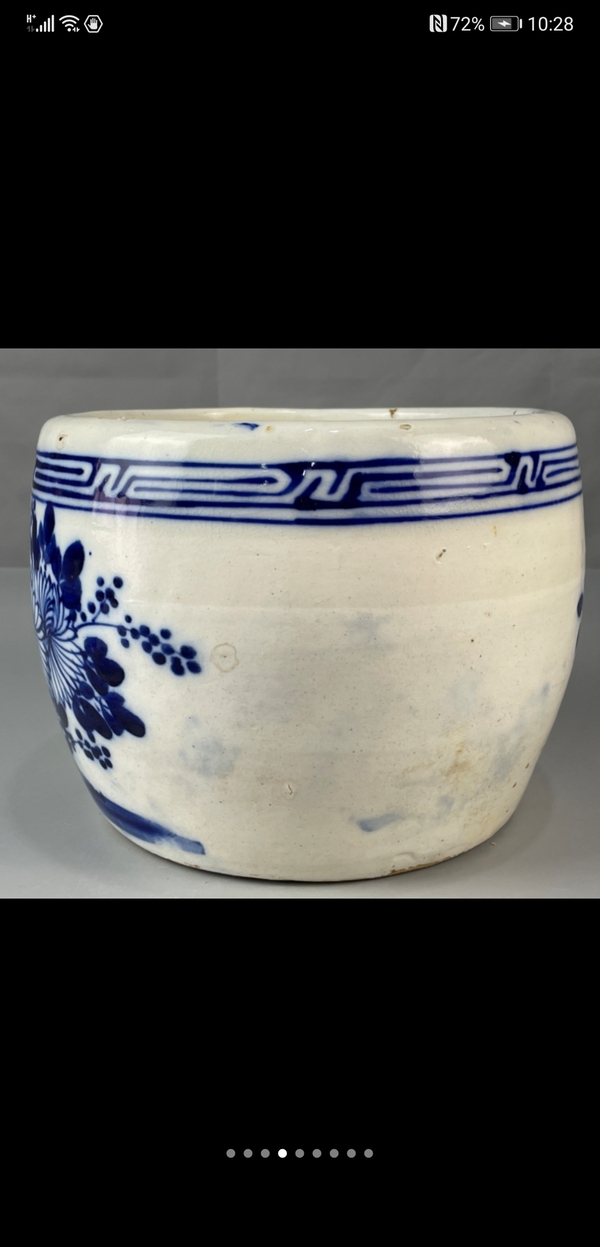 古玩陶瓷清代青花花卉卷缸拍賣,當(dāng)前價格1999元