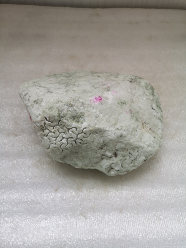 古玩玉器翡翠原石拍賣,當前價格680元