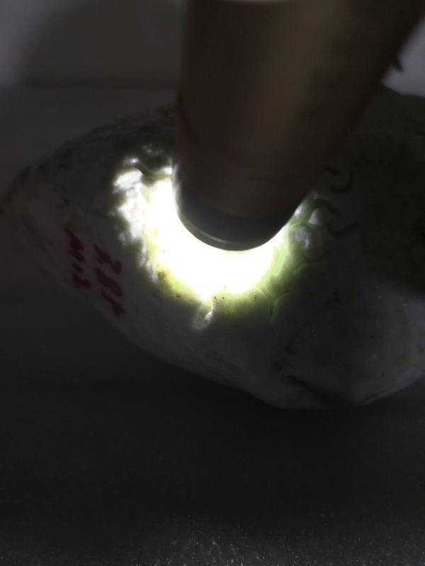 古玩玉器翡翠原石拍賣,當前價格680元